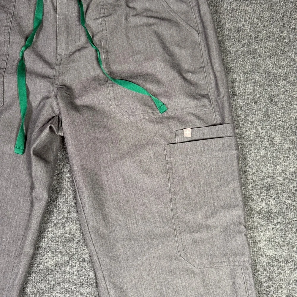 Figs Cairo Cargo Scrub Pants Men Large Gray Technical Collection TM3001S PO 2771